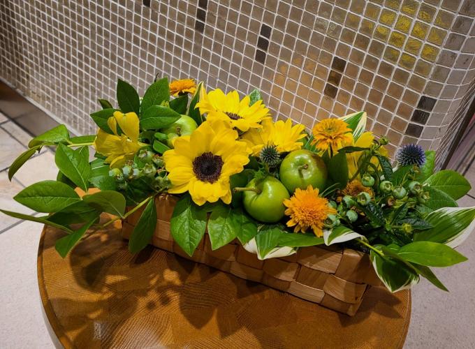 アトレ吉祥寺  『ひまわりのサマーアレンジメント』　