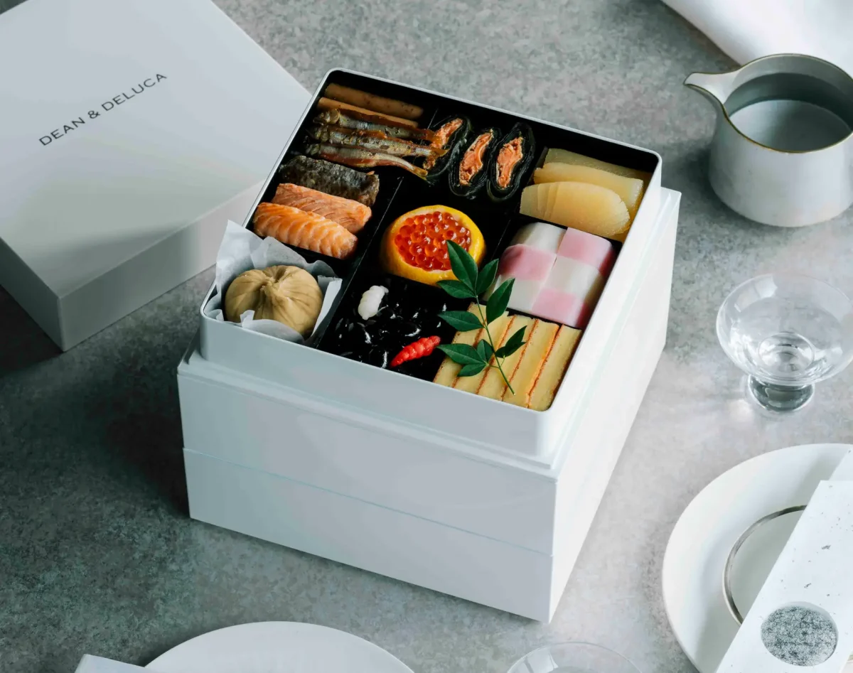 日本の伝統と世界の食の美しさを味わうDEAN & DELUCAの「OSECHI2025」