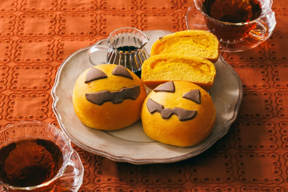 木村屋總本店の新商品！ハロウィンを彩る「おばけかぼちゃ」と、ピスタチオのコクと食感が際立つ「酒種 ピスタチオ」は10月1日から発売