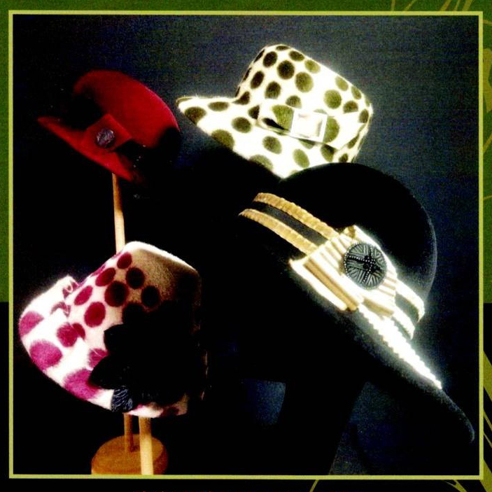 あらい静枝「旅する帽子たち」展