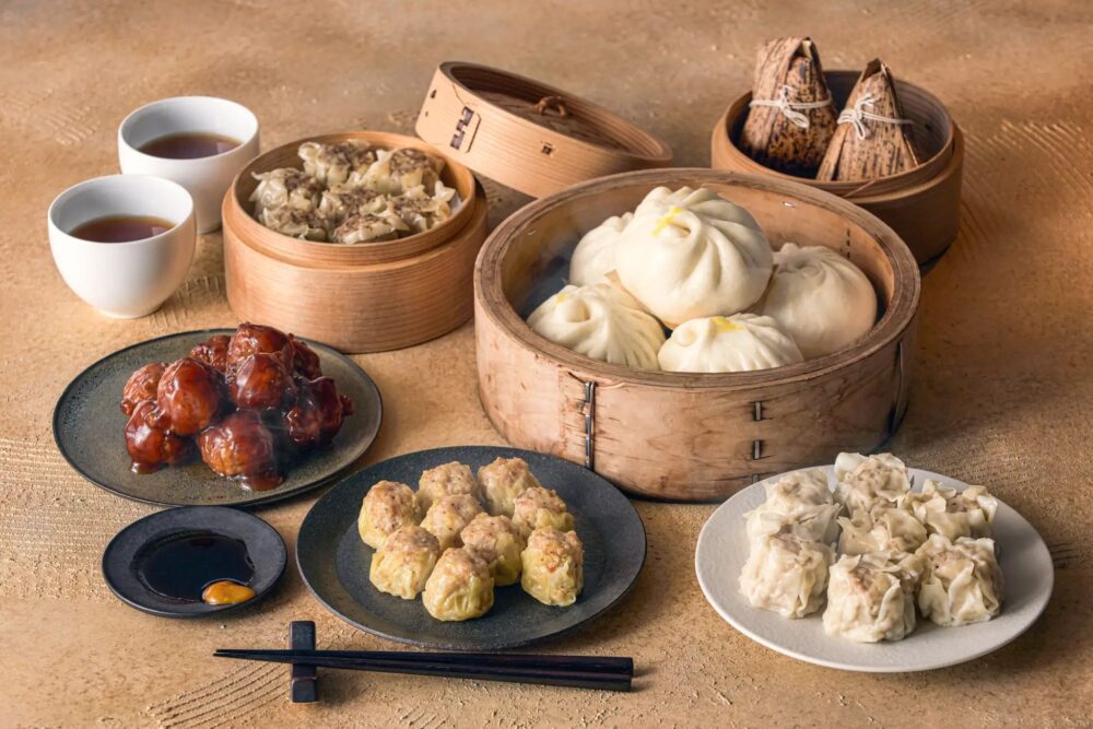 羅家 東京豚饅より、新商品 “黒焼売”と“海老焼売”が登場！